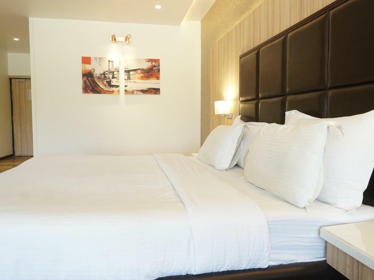 Palette Four Seasons Recreation Resort Τζαλγκαόν Εξωτερικό φωτογραφία
