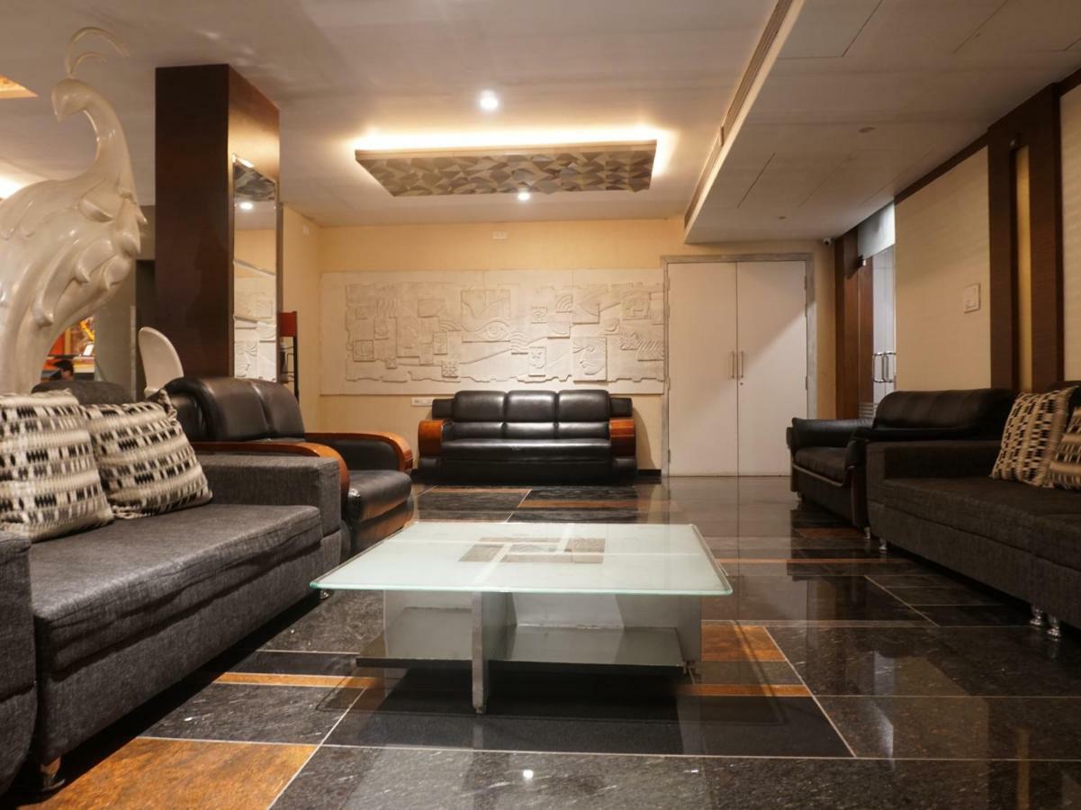 Palette Four Seasons Recreation Resort Τζαλγκαόν Εξωτερικό φωτογραφία